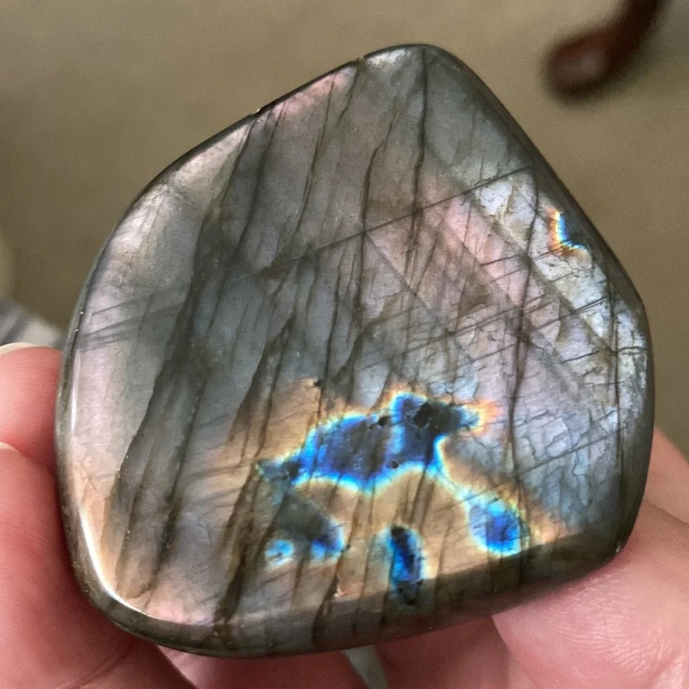 FLASHY LAB. 2” X 2” X 1.25 base. Gorgeous - Picture 15 of 17